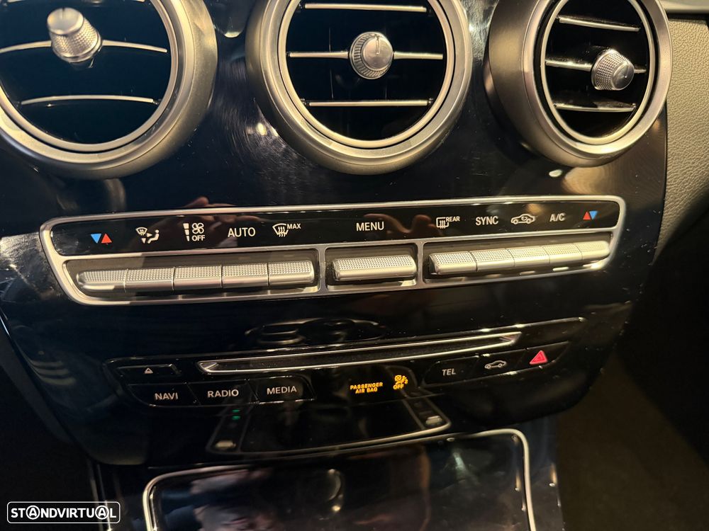Mercedes-Benz C 180 d AMG Line - 40