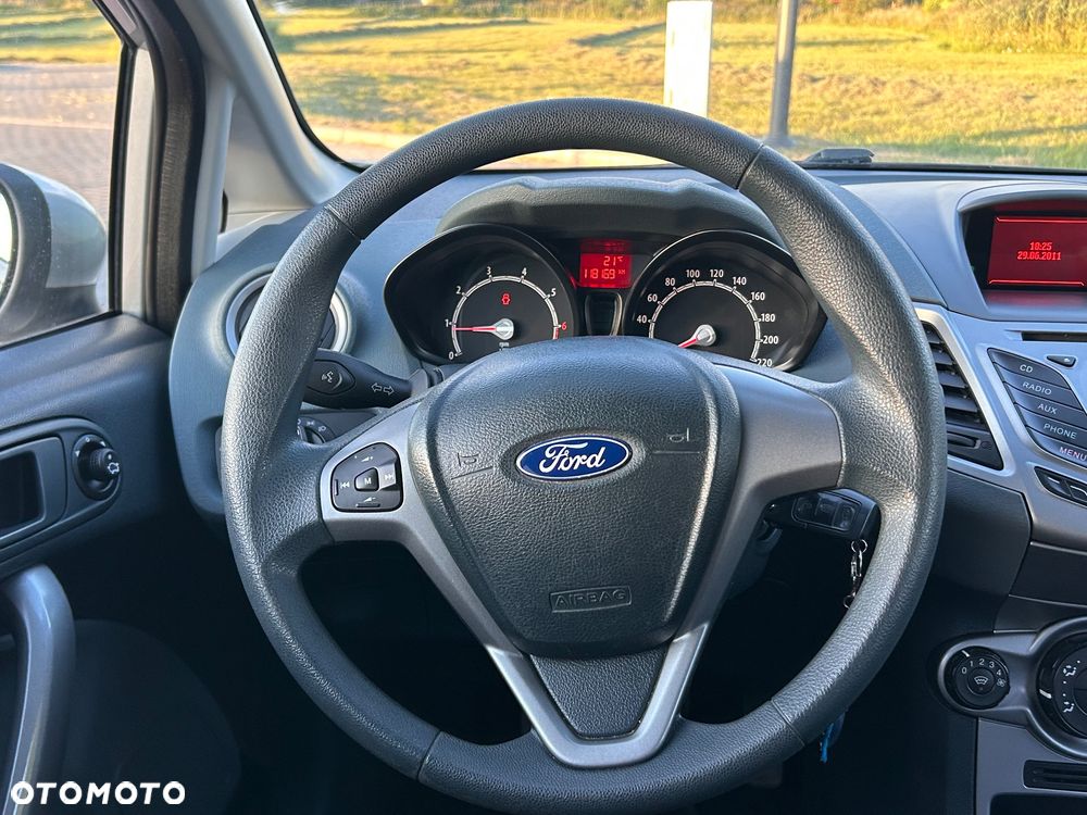 Ford Fiesta 1.25 Trend EU5 - 29