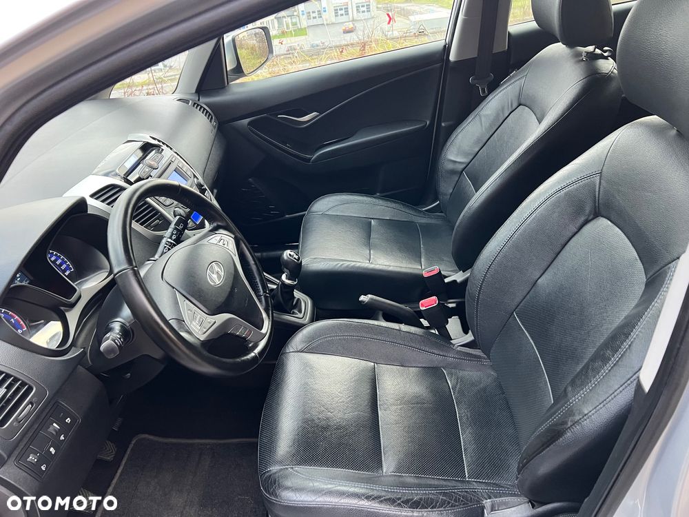 Hyundai ix20 1.4 UEFA EURO 2012 Edition - 9