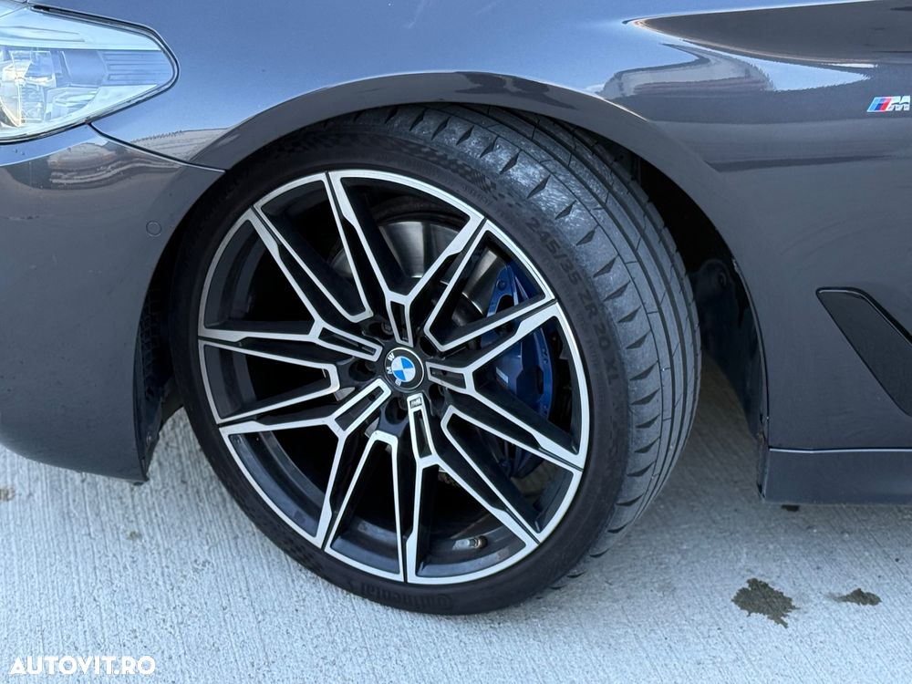 BMW Seria 5 530d xDrive AT - 7
