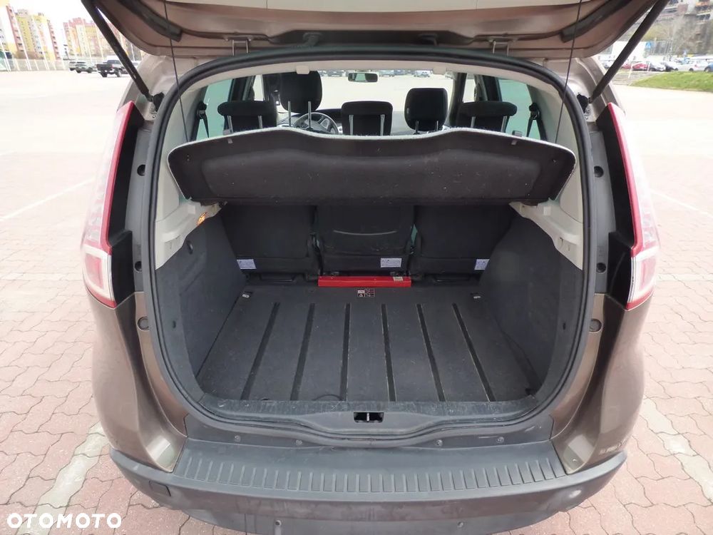 Renault Scenic - 3