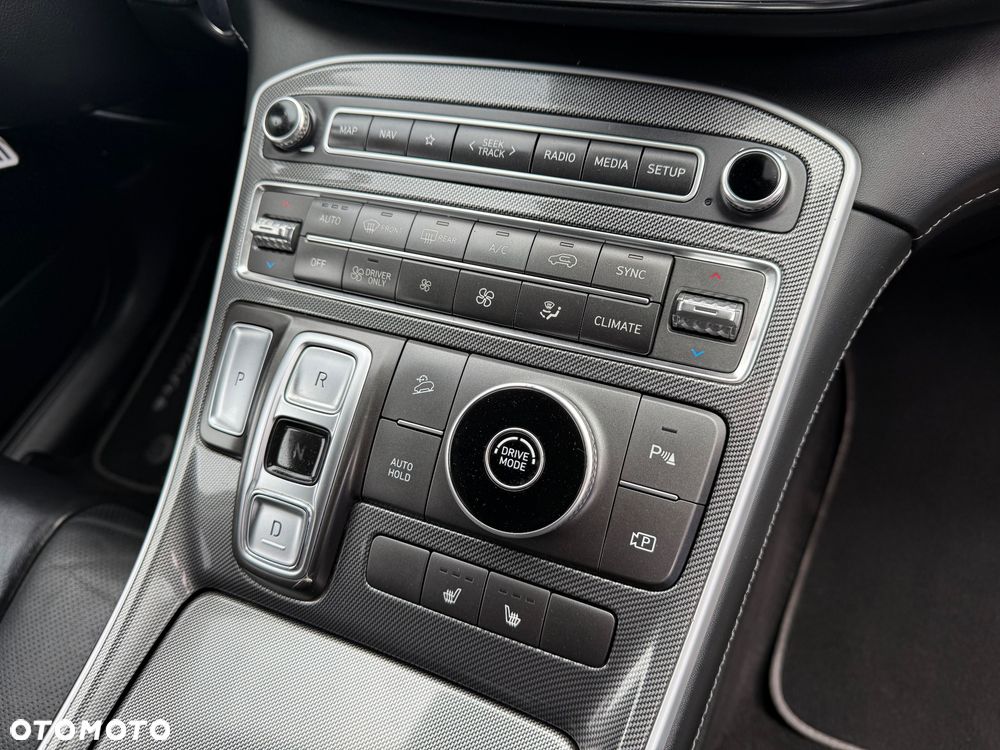 Hyundai Santa Fe 1.6 T-GDI HEV Executive - 10