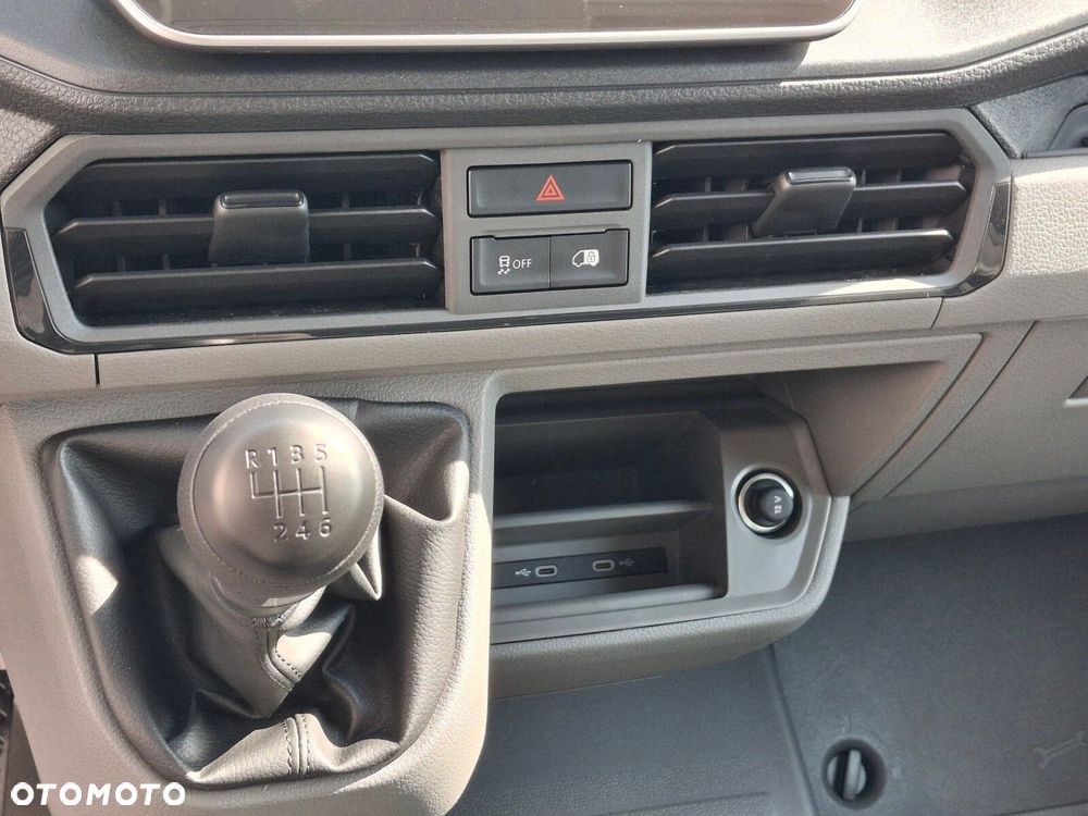 Volkswagen Crafter - 26