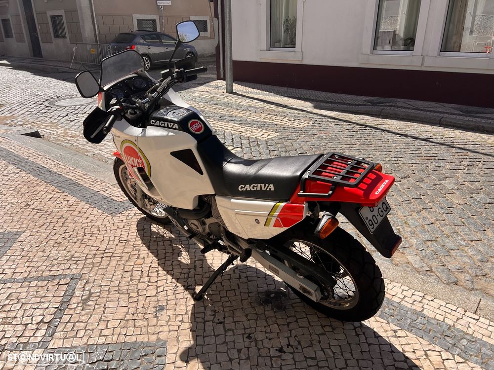 Cagiva 750 Elefant - 4