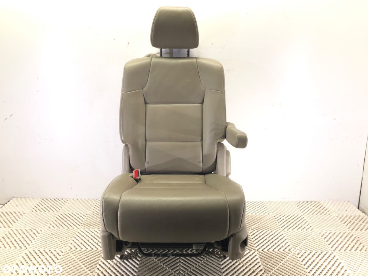 FOTEL TYŁ - 500.00 PLN - HONDA ODYSSEY (RL5) 2010 - 2022 3.5 185 kW [252 KM] benzyna 2010 - 2022 - 1