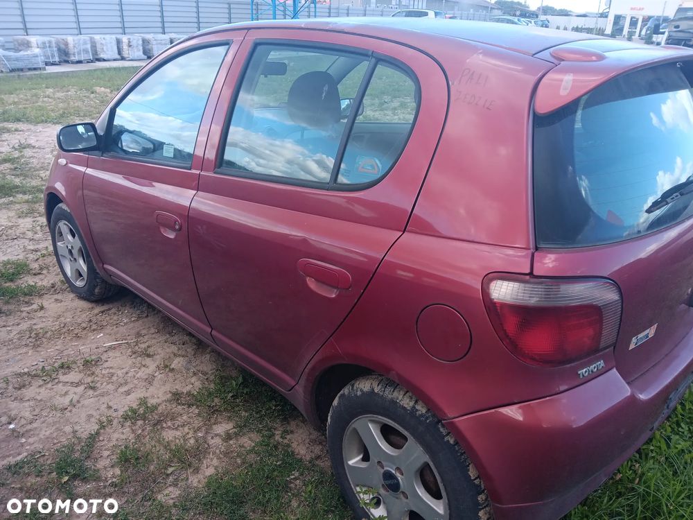 025 / TOYOTA YARIS / NA CZĘŚCI / - 4