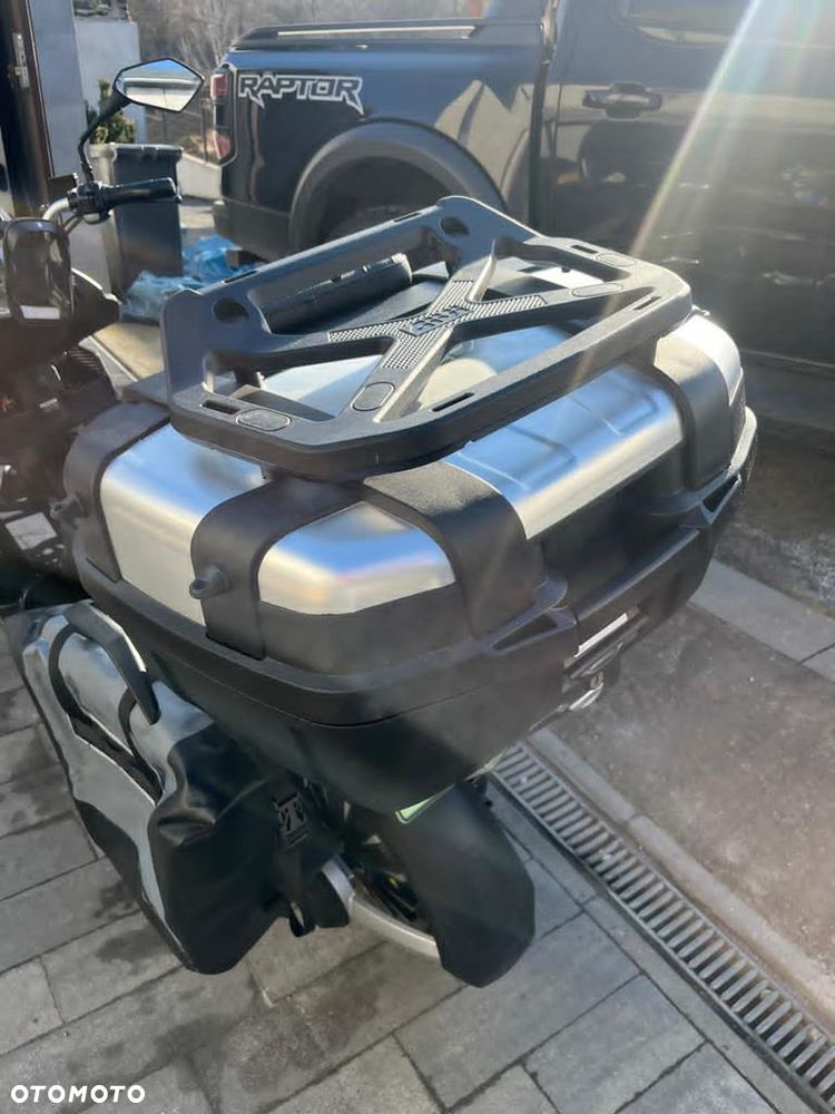 iamelectric iTank - 9