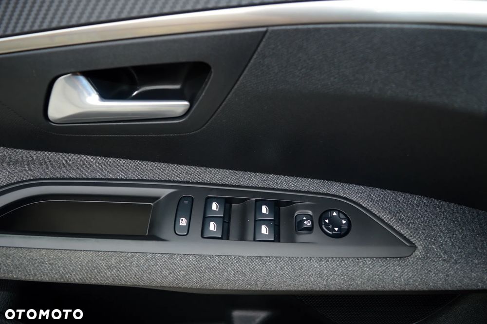Peugeot 3008 - 33