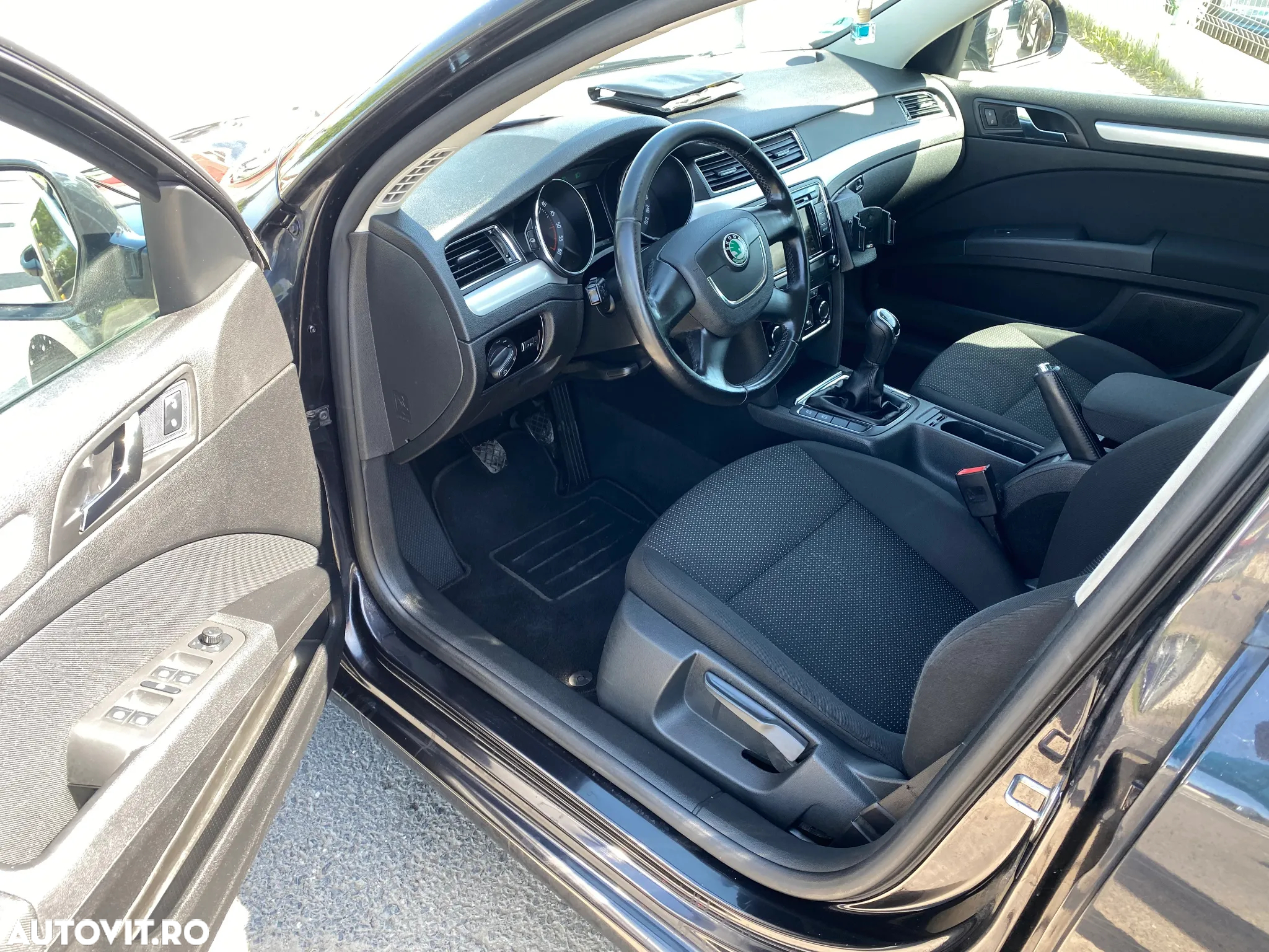 Skoda Superb 1.9 TDI Elegance - 16