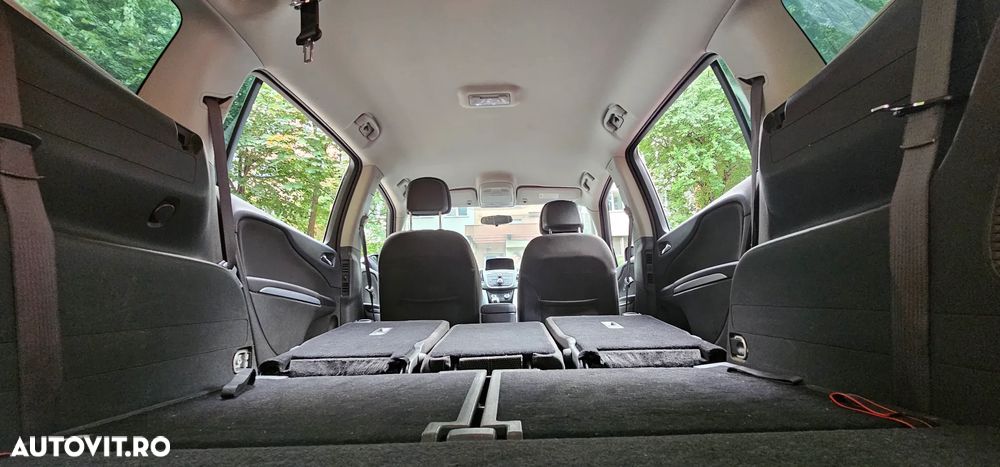 Opel Zafira Tourer 2.0 CDTI ECOFLEX Start/Stop Edition - 32