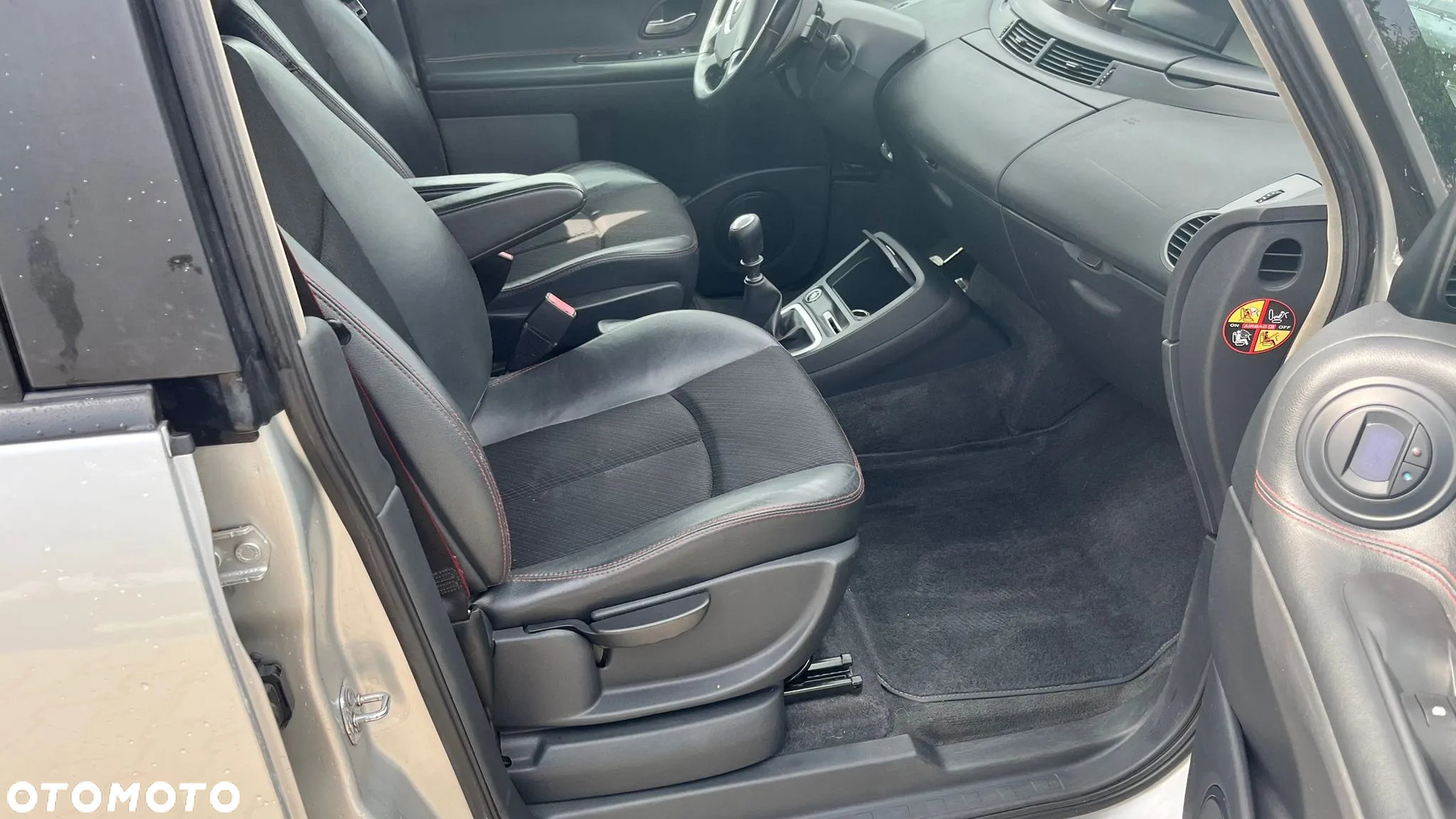 Renault Grand Espace 2.0 Dynamique - 18