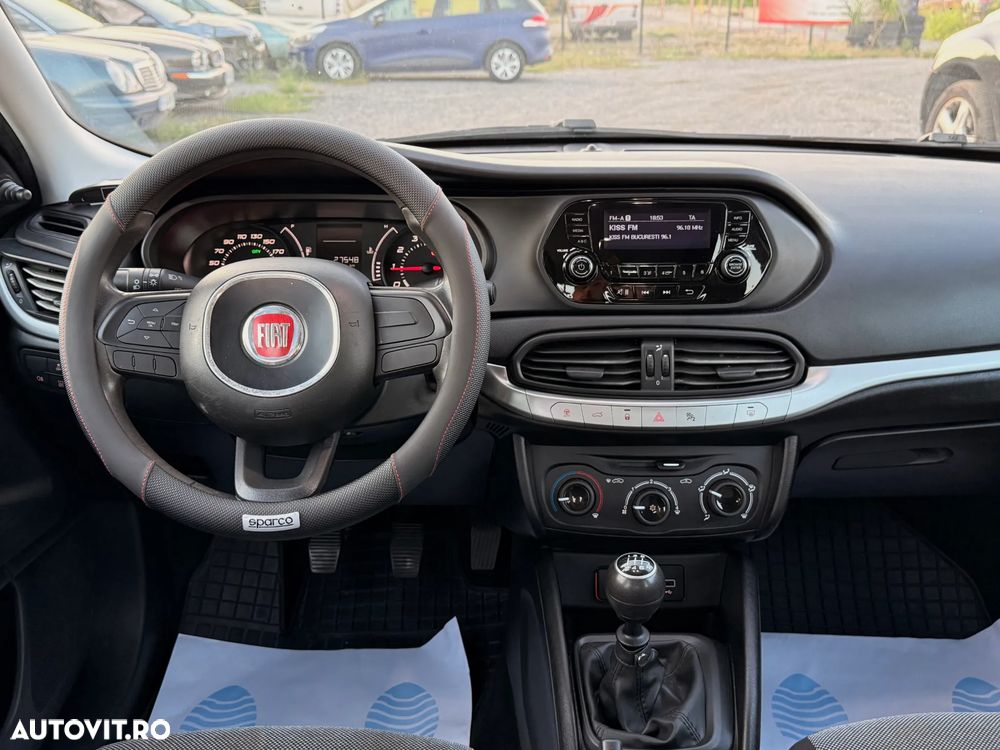 Fiat Tipo 1.4 Easy - 8