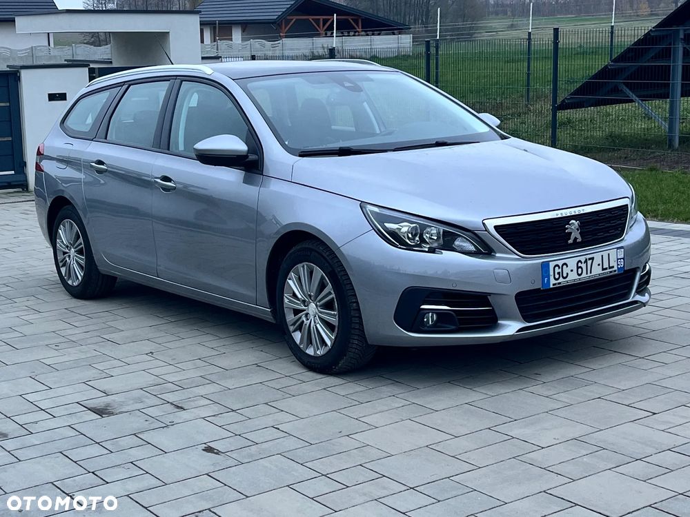 Peugeot 308 - 3