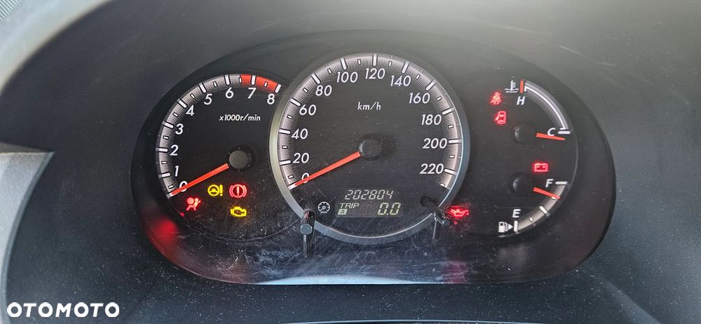 Mazda 5 2.0 Exclusive + - 11