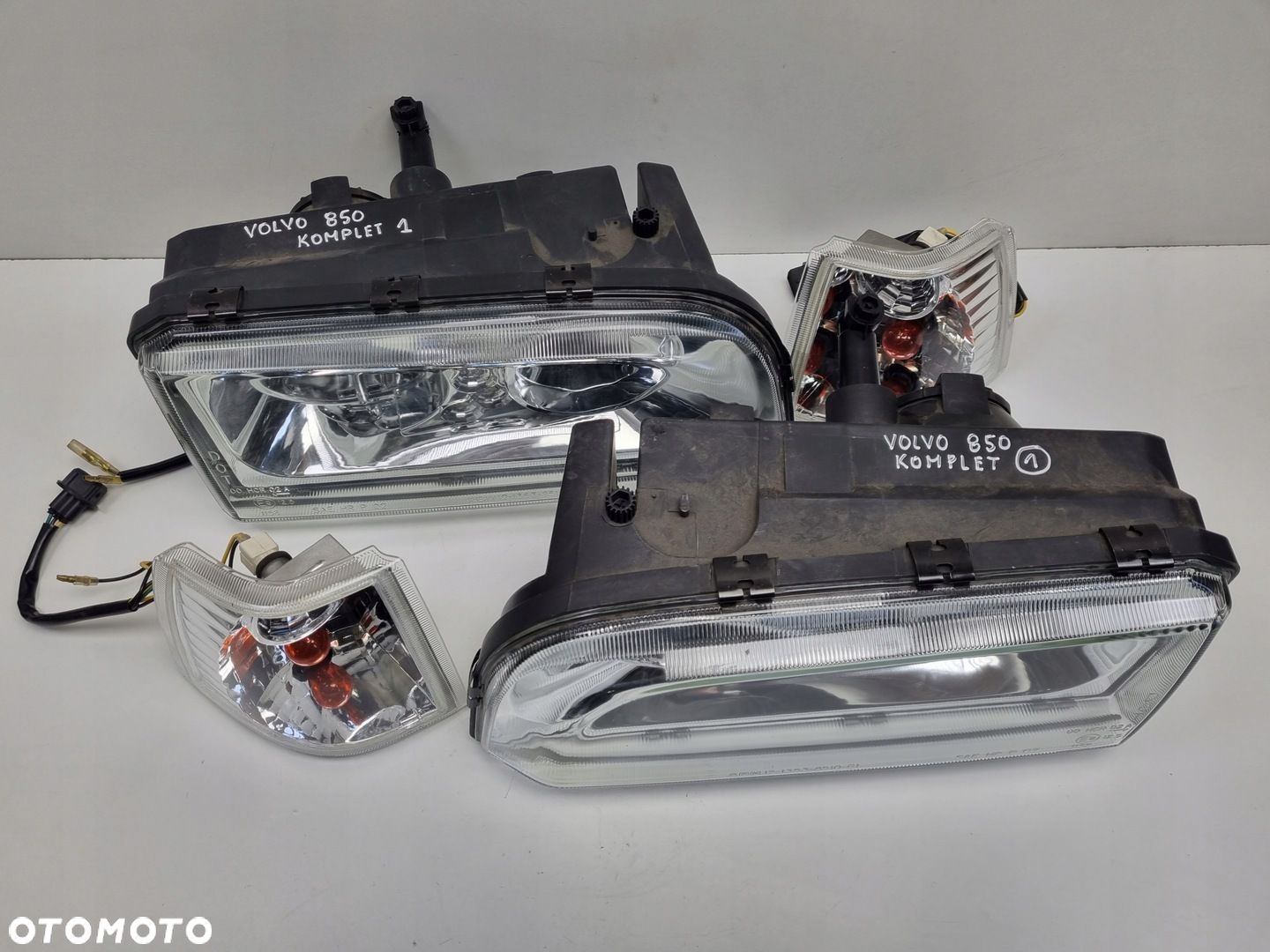 Volvo V70 S70 C70 96-00r PRZEDNIE LAMPY TUNING LEWA PRAWA przód KOMPLET LED - 1