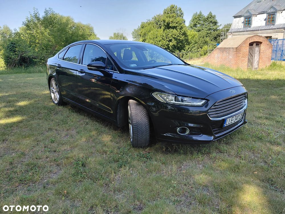 Ford Mondeo 2.0 EcoBoost Titanium - 3