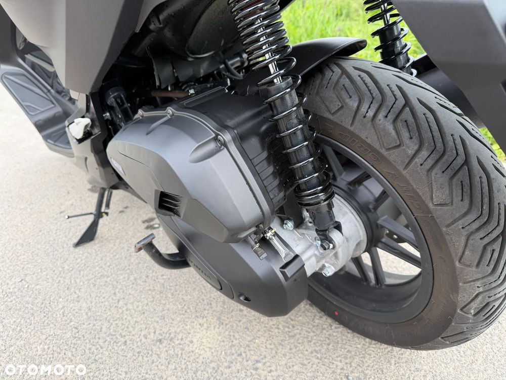 Honda NSS - 9