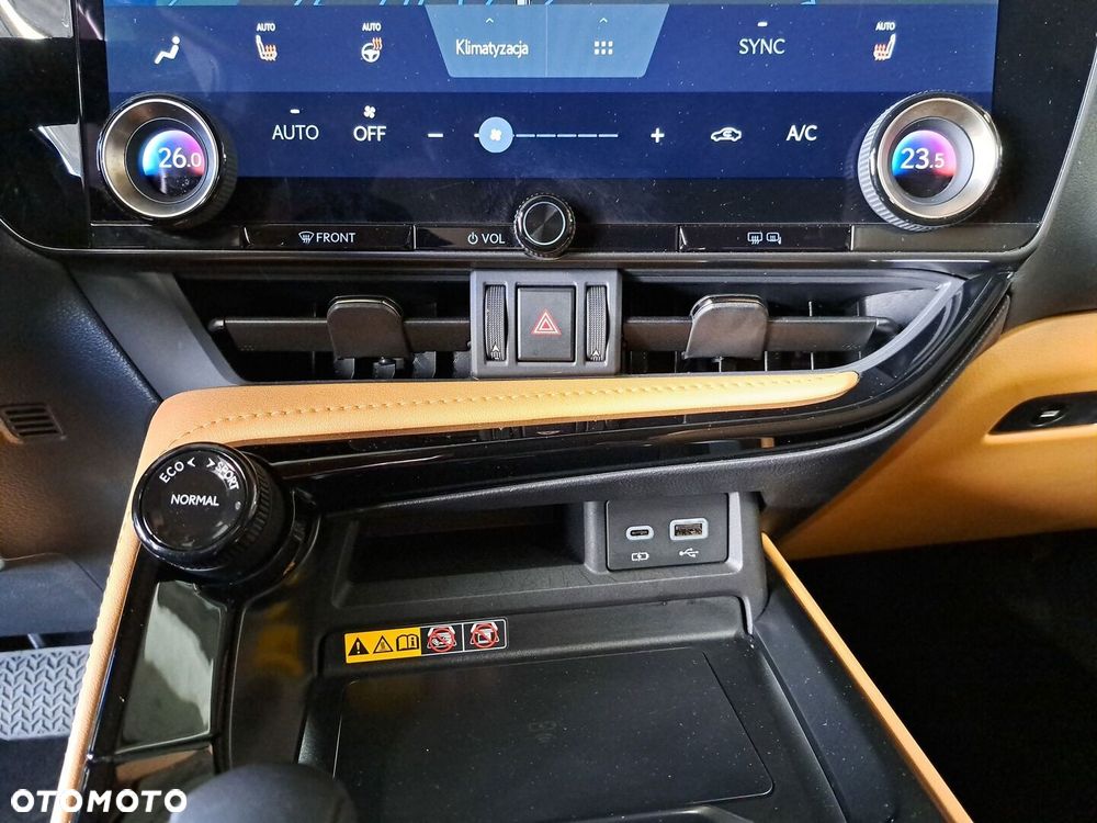 Lexus NX 450h+ Prestige AWD - 27