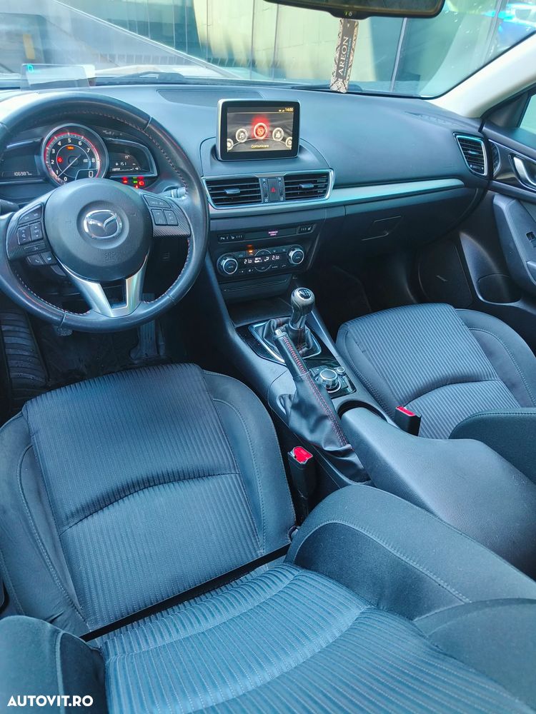 Mazda 3 G120 Revolution - 4