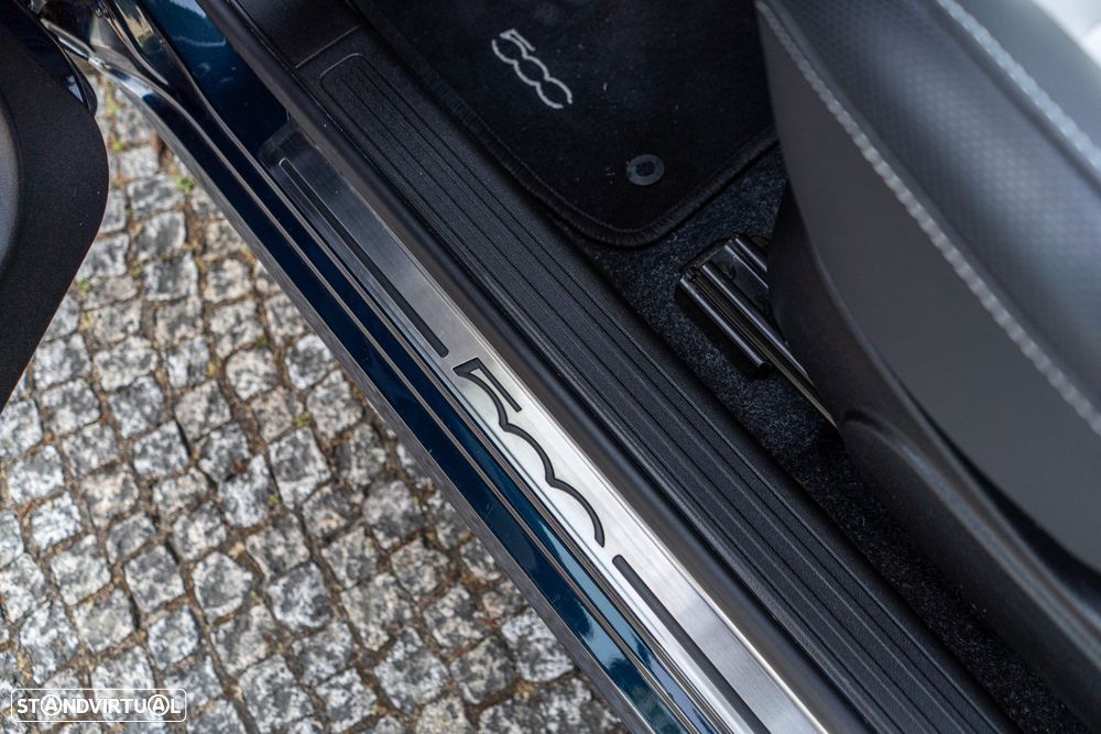 Fiat 500C 1.0 Hybrid Star - 37