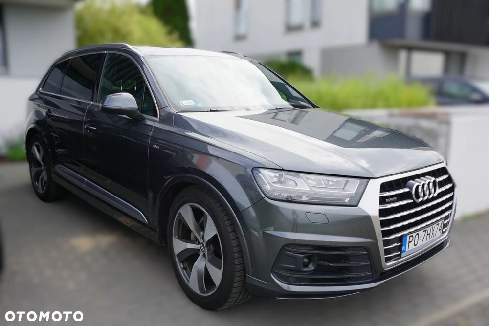 Audi Q7 - 4