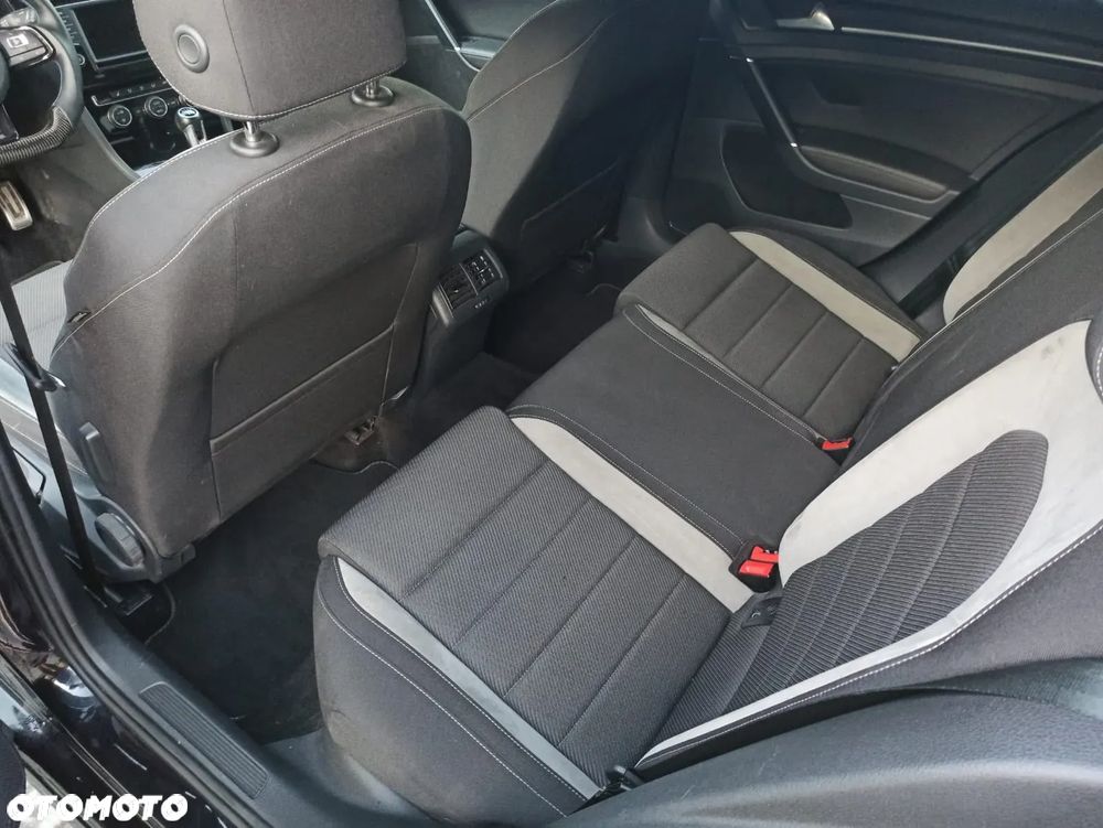 Volkswagen Golf R 4Motion BlueMotion Technology - 8