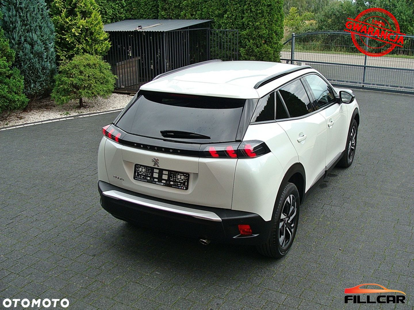 Peugeot 2008 1.5 BlueHDi Allure S&S EAT8 - 27