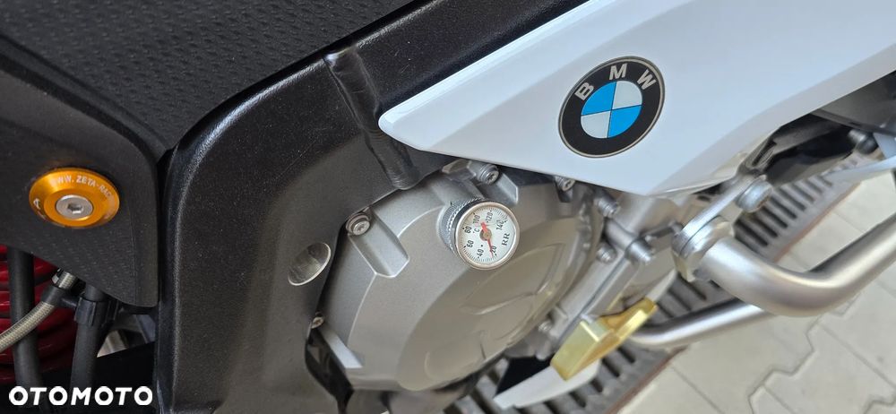 BMW XR - 18