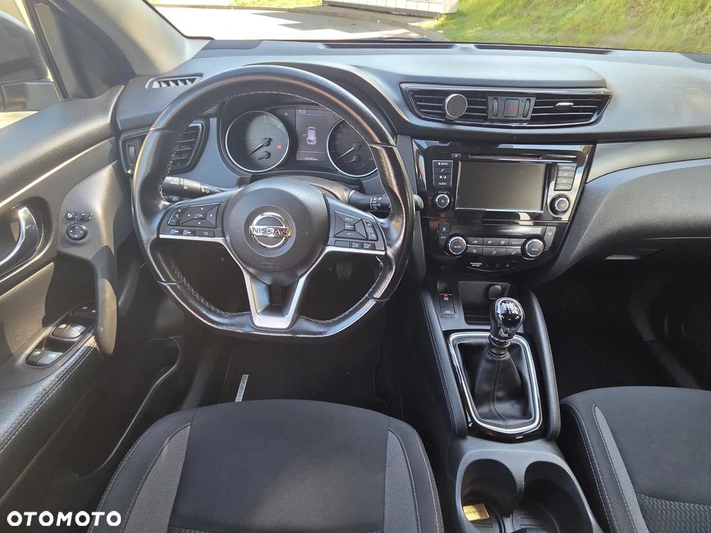 Nissan Qashqai - 16