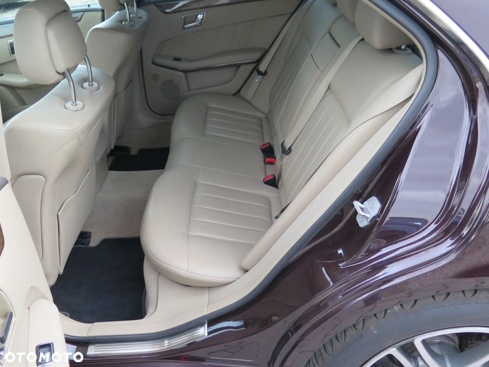 Mercedes-Benz Klasa E 350 CDI BlueEff Elegance - 20