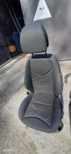 PEUGEOT 308 T7 5 drzwi EUROPA Siedzenia Fotele Kanapa tył oparcia Dobry stan bez przepaleń i wytarć - 4