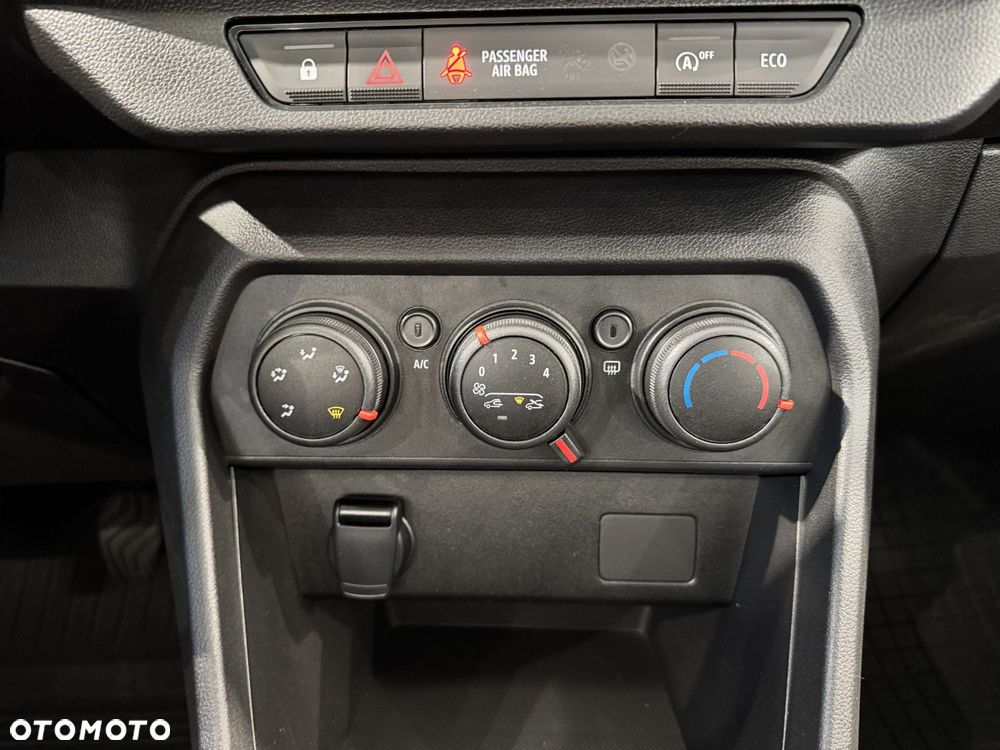 Dacia Sandero - 22