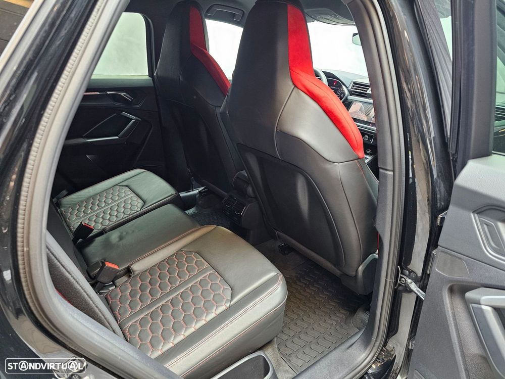Audi RS Q3 Sportback - 21