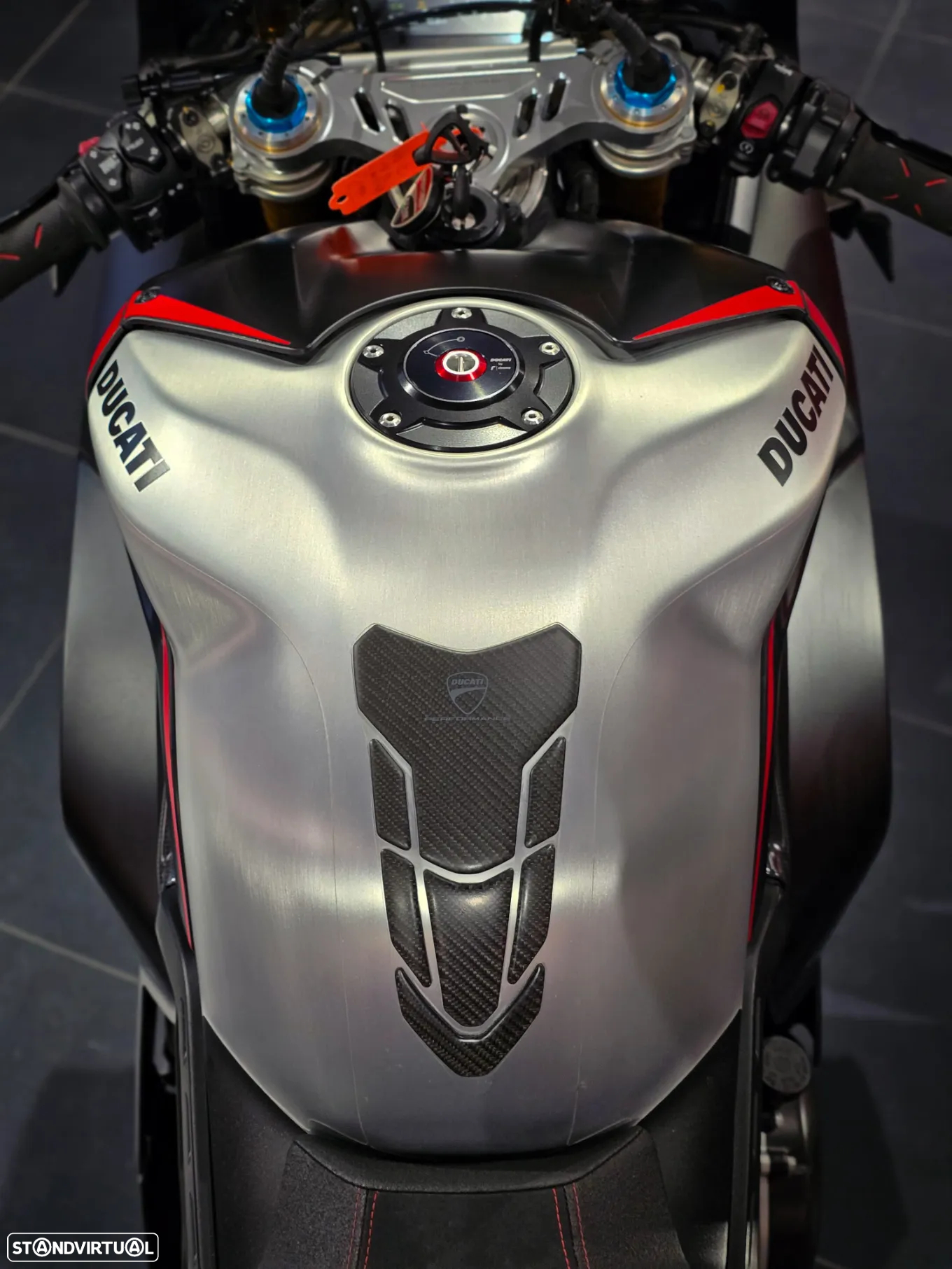 Ducati Panigale V4 SP - 11