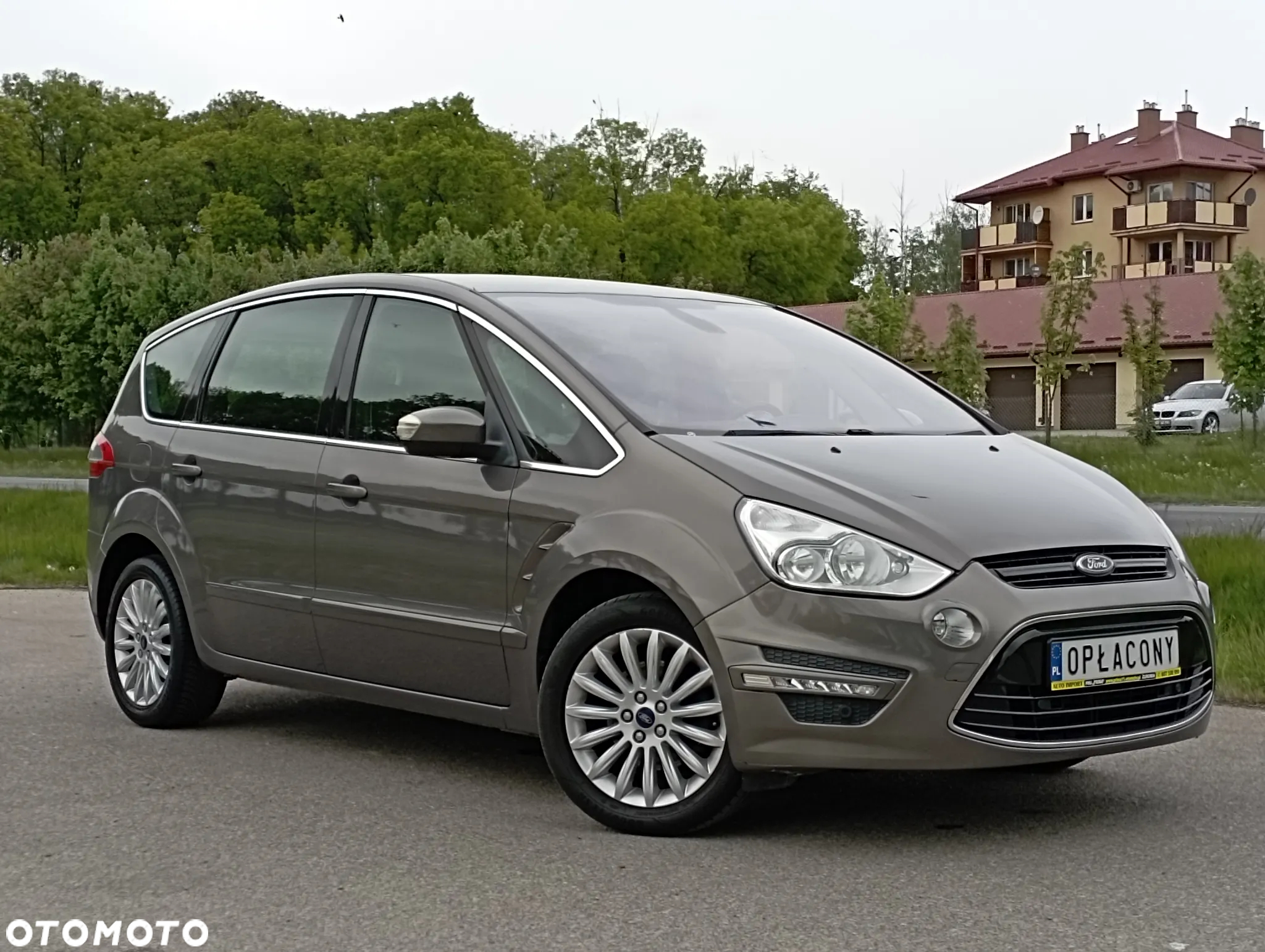 Ford S-Max - 12