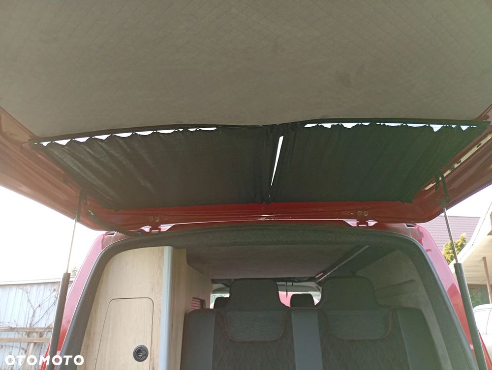 Volkswagen Transporter - 11