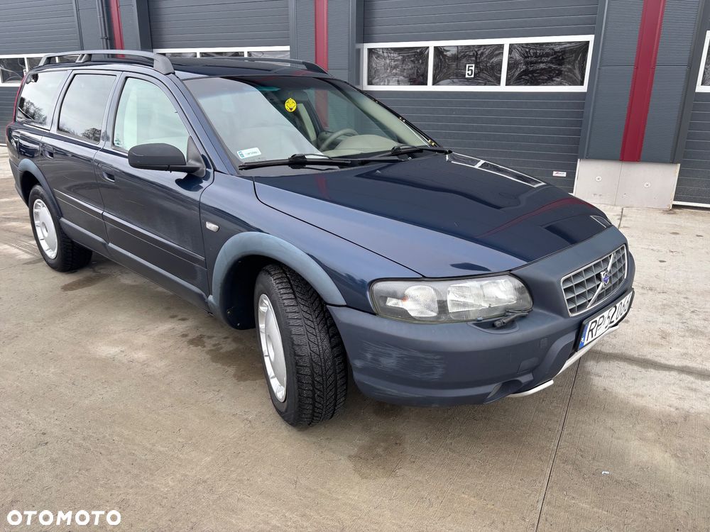 Volvo XC 70 AWD Momentum - 10
