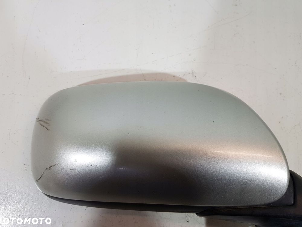 lusterko prawe toyota auris i e15 eur hb 5d 07r 1c0 5pin - 7