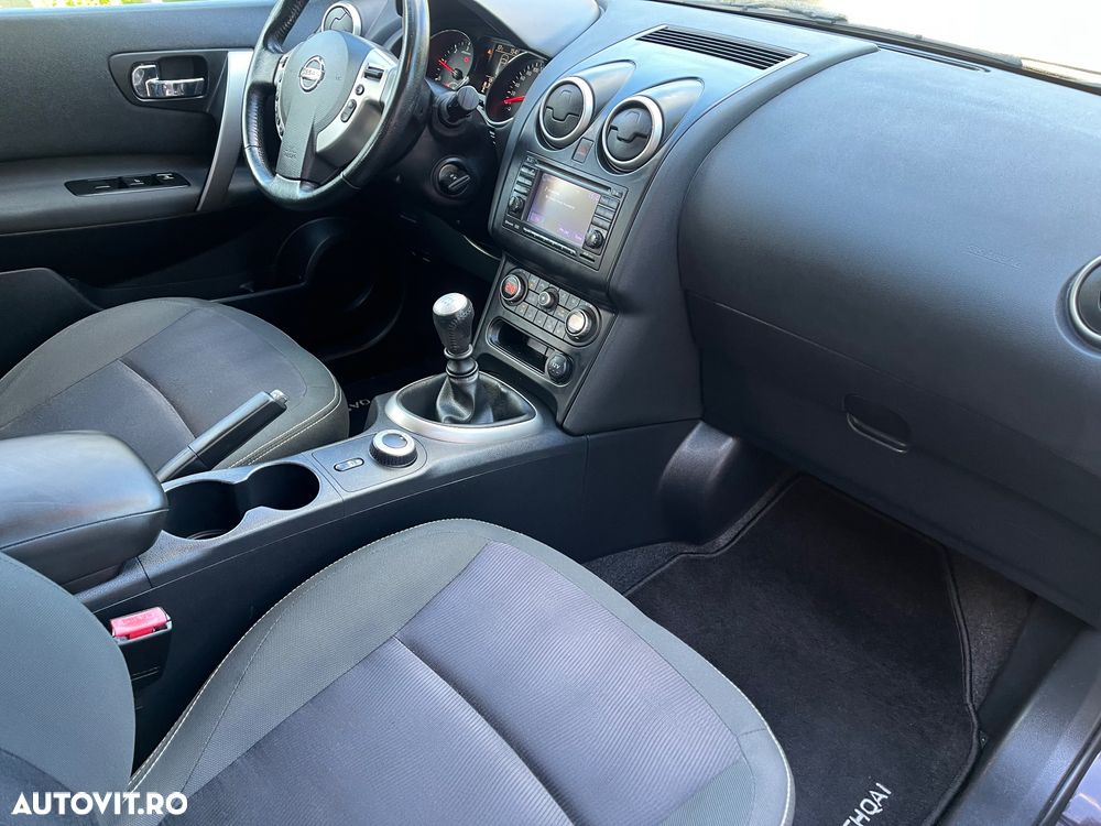 Nissan Qashqai 1.6 DCI 4 x 4 DPF Start/Stop acenta - 8