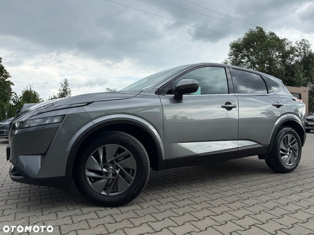 Nissan Qashqai - 1