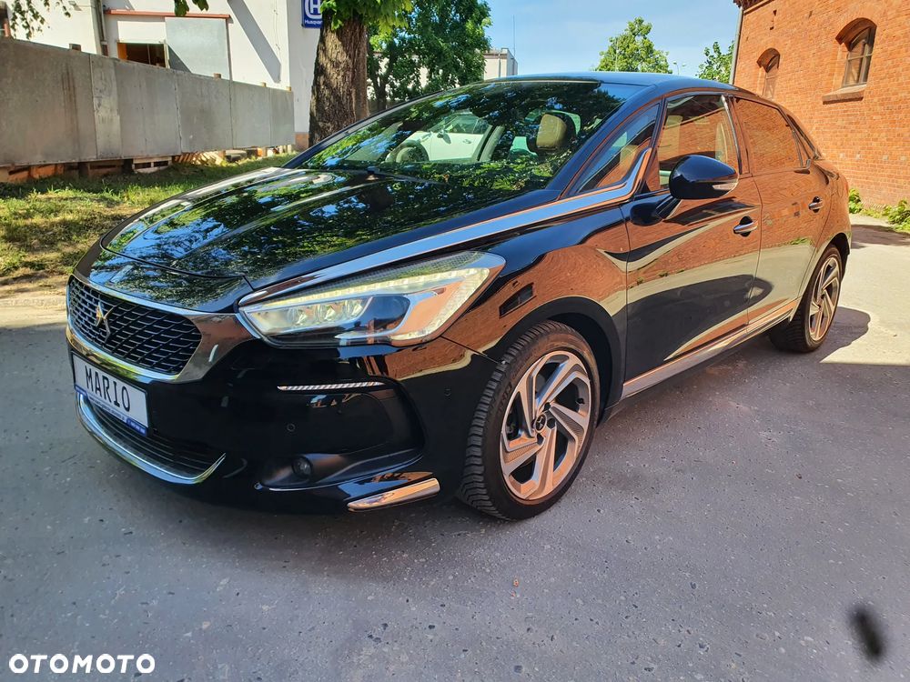 DS Automobiles DS 5 - 8