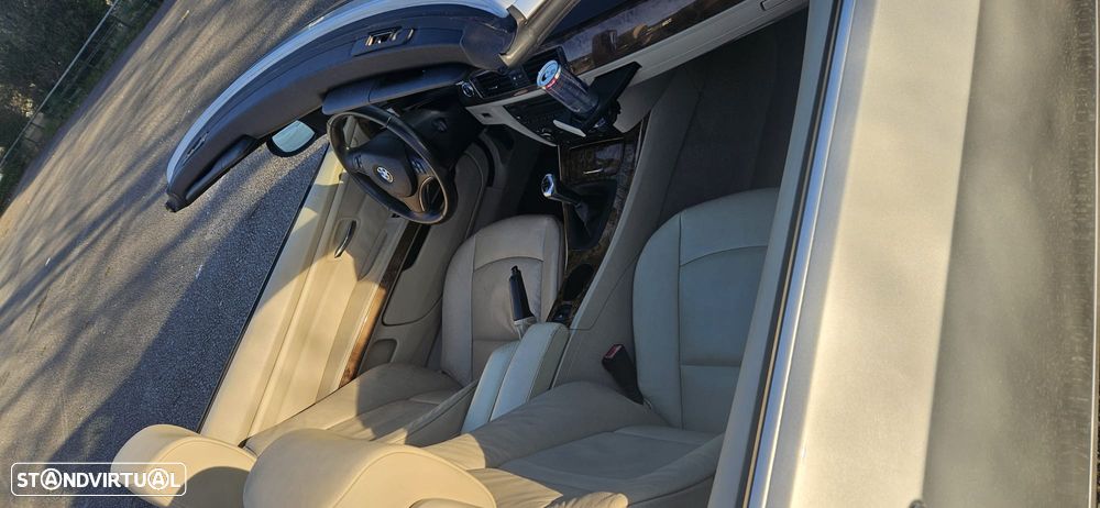 BMW 325 i Edition Exclusive - 14