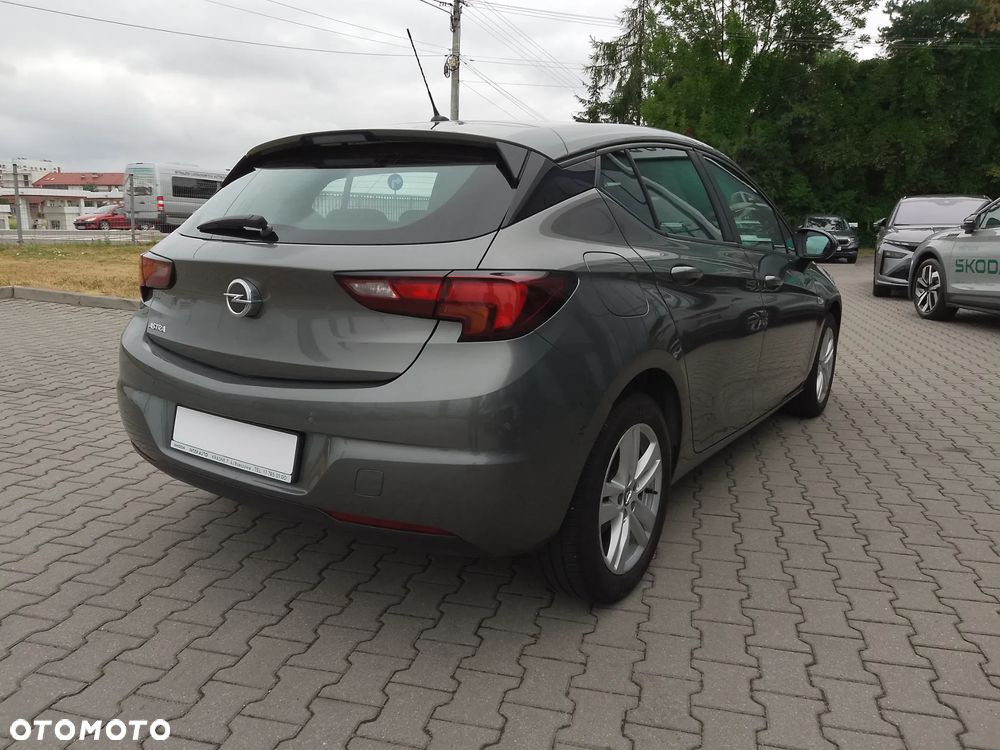 Opel Astra 1.2 T Edition S&S - 6