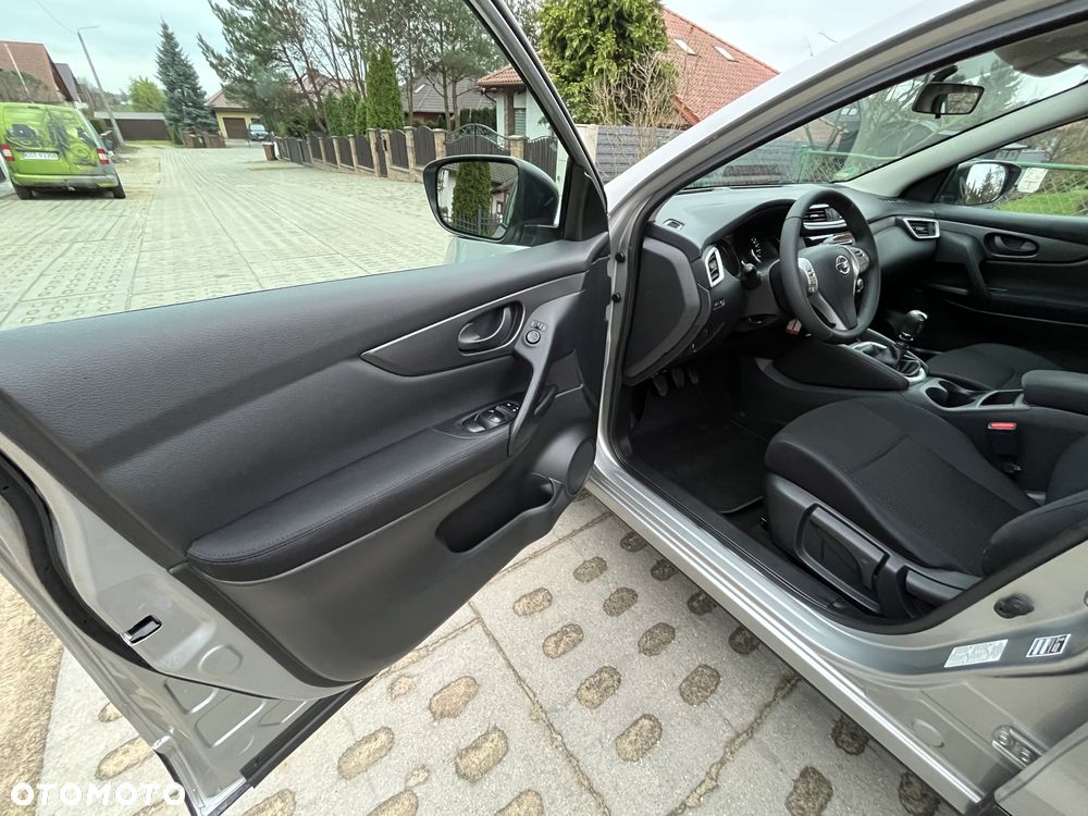 Nissan Qashqai 1.2 DIG-T Visia EU6 - 6