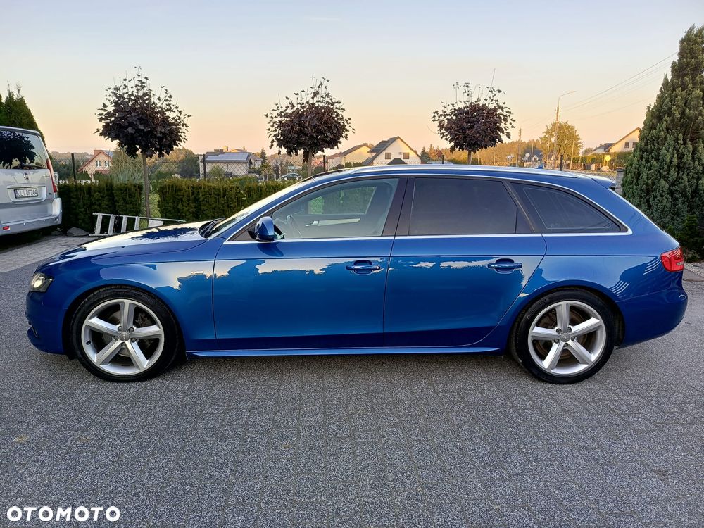 Audi A4 Avant - 2