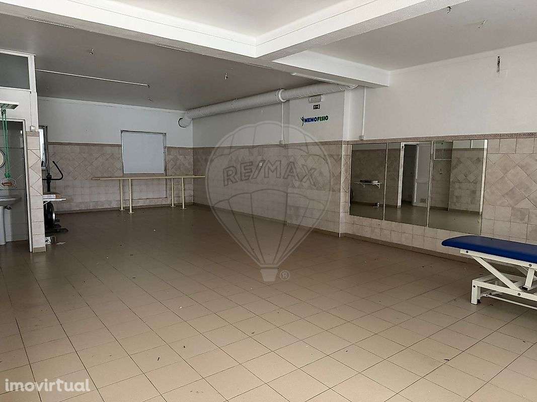 Loja  para arrendamento - Grande imagem: 2/17