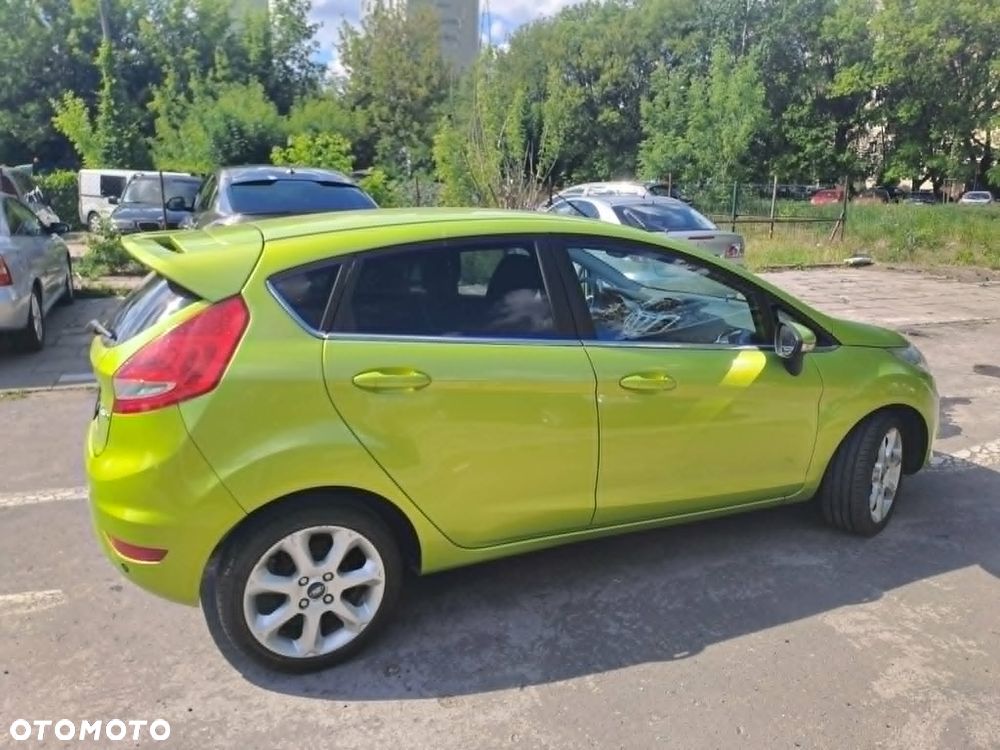Ford Fiesta 1.4 Trend - 9