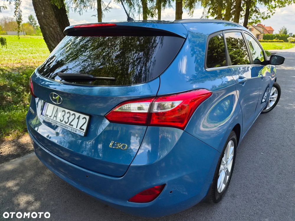 Hyundai i30 i30cw 1.4 Fifa World Cup Edition - 3