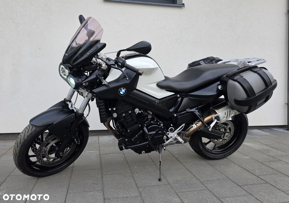 BMW F - 20