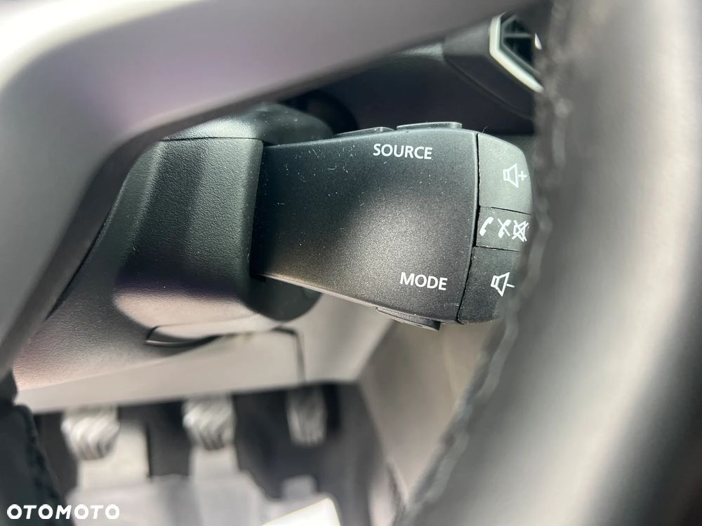 Dacia Sandero - 24